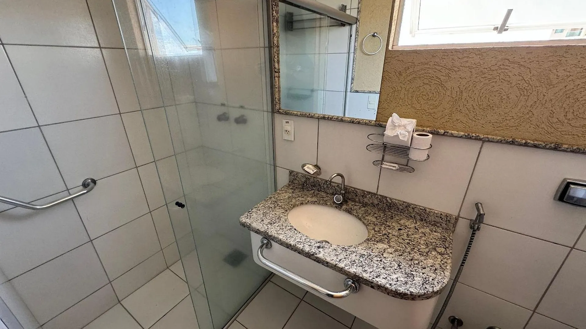 Golden Dolphin Grand Hotel - Apartamento Para Temporada Caldas Novas Apartment